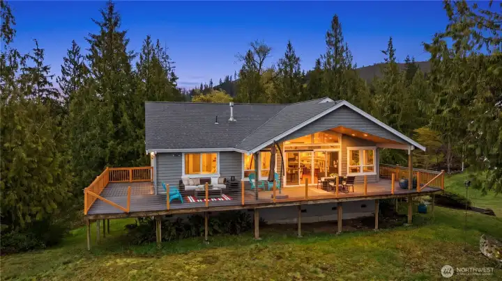 Wrap around deck optimizes view.