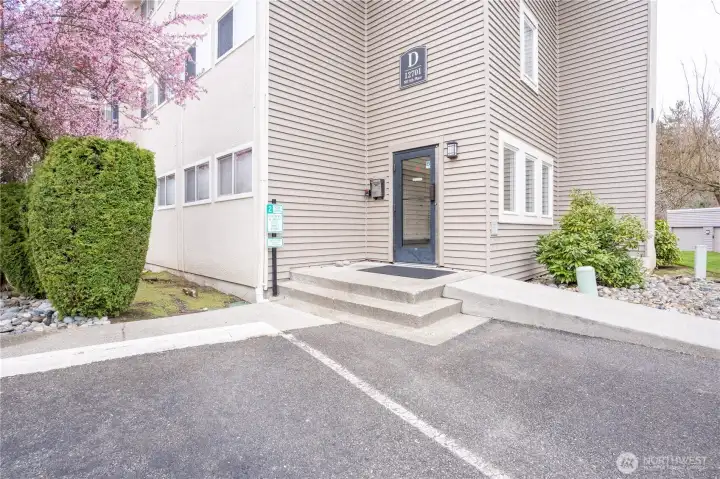 Easy visitor parking