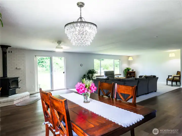 Dining room looking to the living room