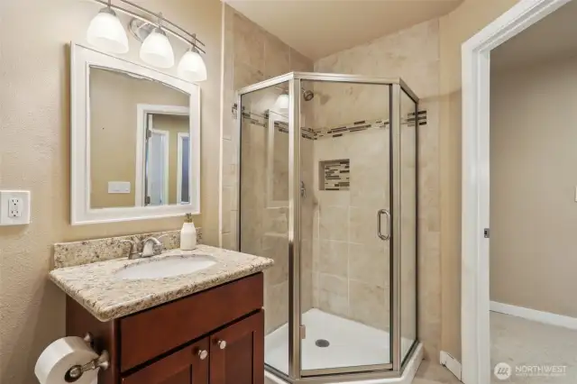 Upstairs 3/4 Bath