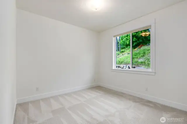 Bedroom 2 (3rd Floor)