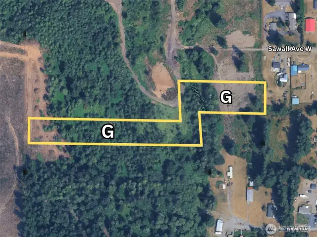 Overhead view with approximate boundaries in yellow.