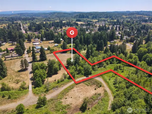 Overhead view with approximate boundaries in red.