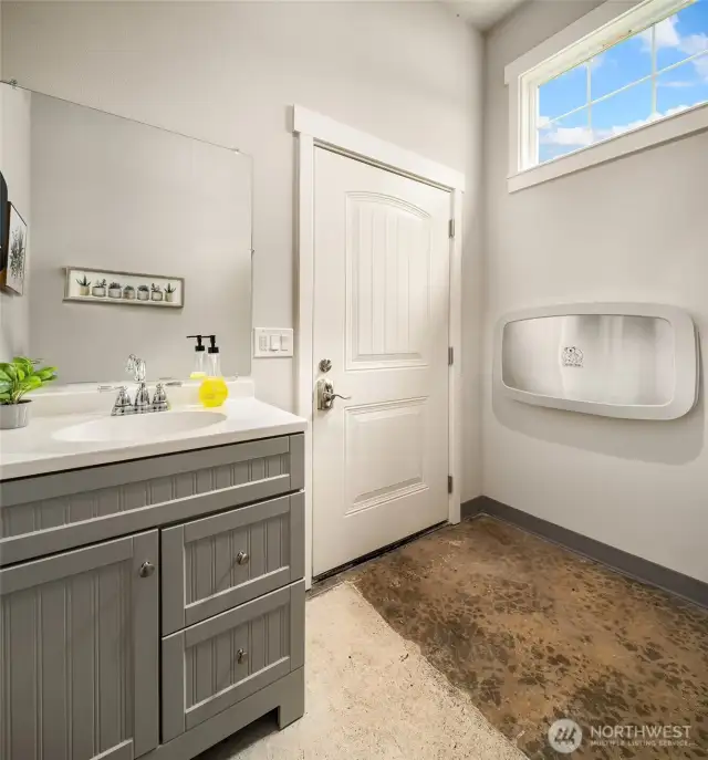 Exterior Bathroom for contractors, farm clean up and guests