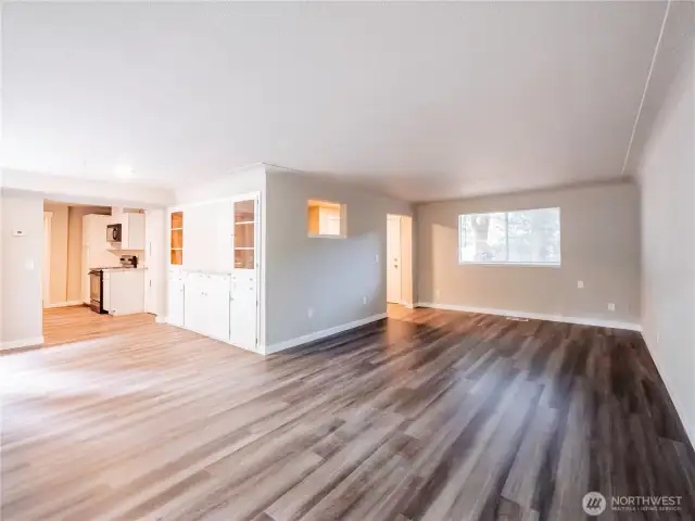 4 bedroom living/dining