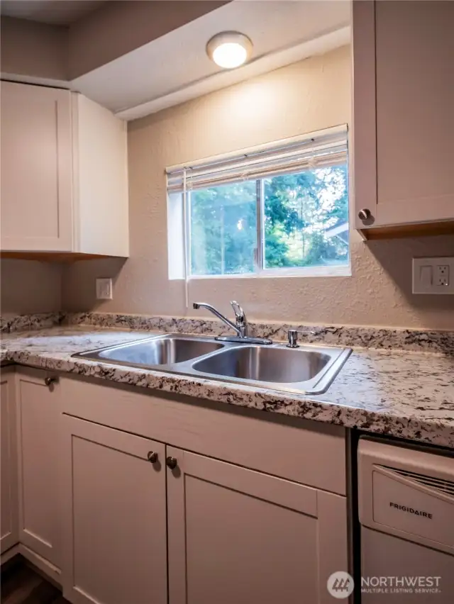 4 bed kitchen