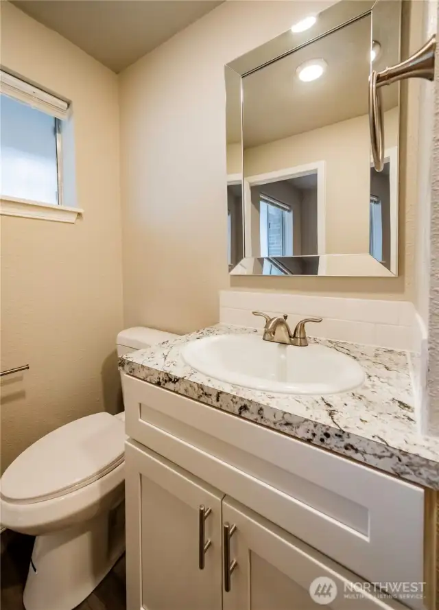 4 bedroom primary bath