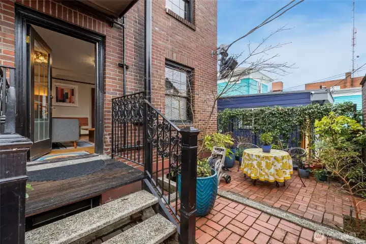 The private entrance.