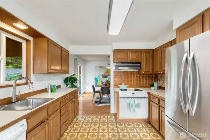 Cute retro kitchen waiting for your updates!