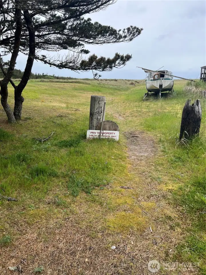 Entry to the beach path