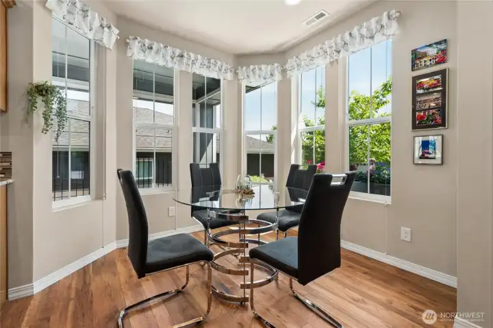 Informal breakfast nook