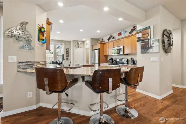 Kitchen counter allows for 3 barstools