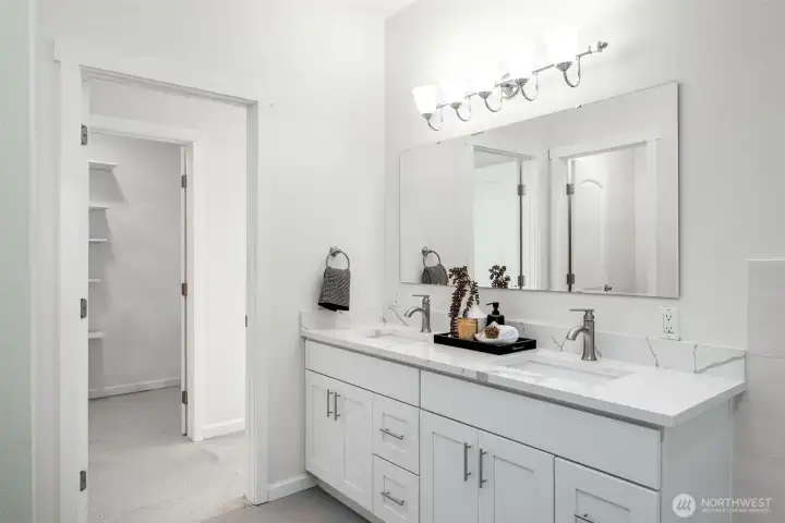 Newly renovated primary suite bathroom. Newly renovated primary suite bathroom.