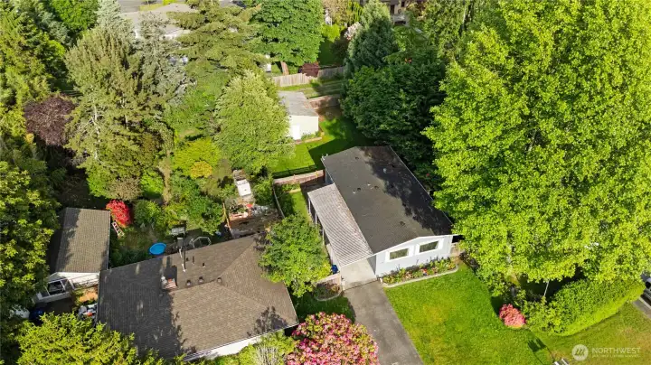 Located in the desirable Salish Neighborhood. Located in the desirable Salish Neighborhood.