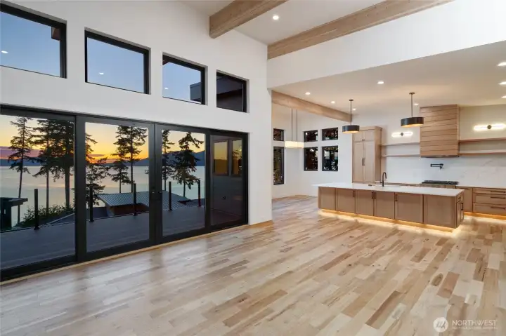 Wall-to-wall views, mood lighting, and contemporary Northwest sophistication.