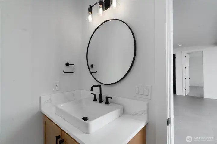 Clean & bright bathroom.