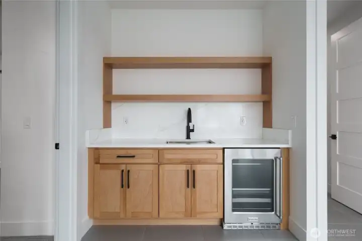 Beautifully designed mini-bar in downstairs flex room.