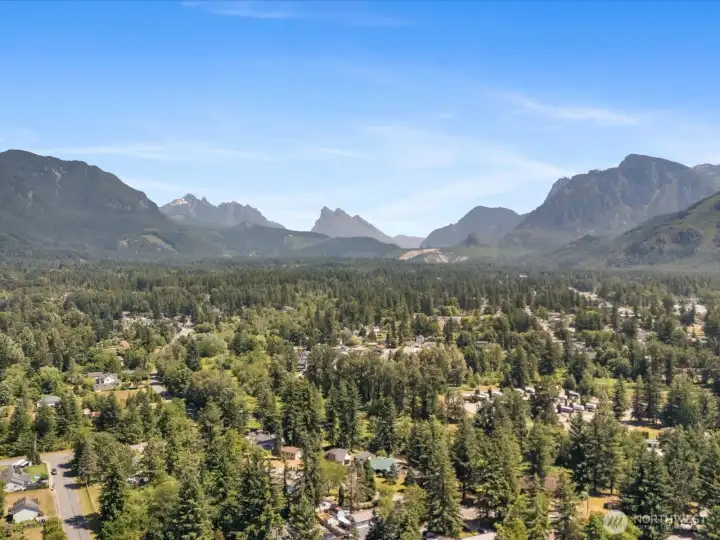 Beautiful Gold Bar, nestled in the foothills of the Cascades! Beautiful Gold Bar, nestled in the foothills of the Cascades!