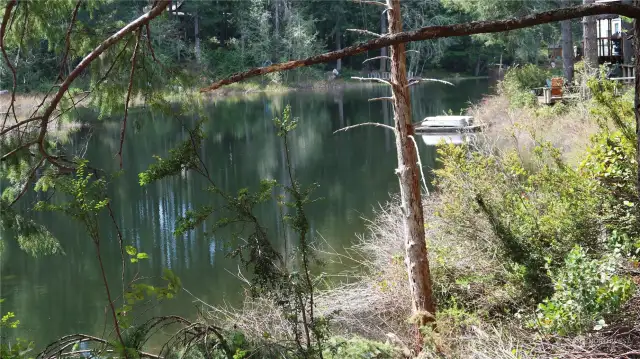 Lake to enjoy and cool off