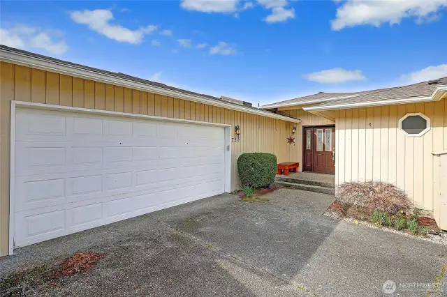 Double car garage