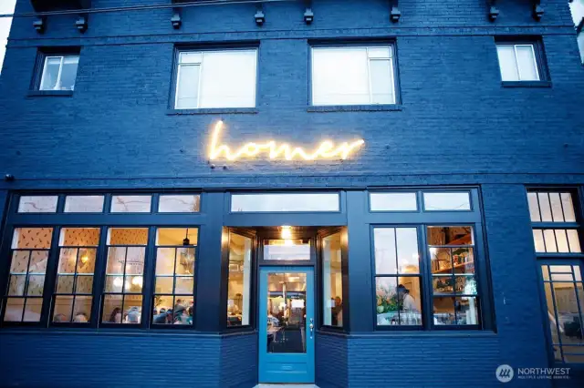 Enjoy Dinner at Homer