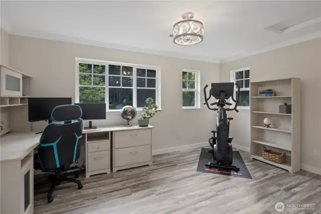 Upstairs office/den