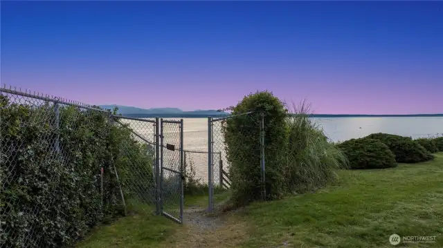 Private community beach access