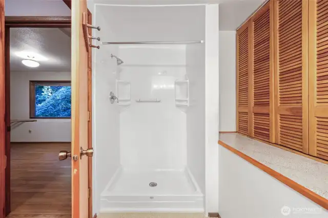 Bathroom on Lowest Level(Primary Suite)
