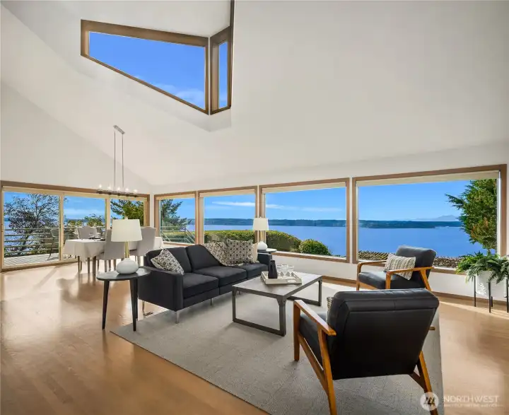 Lots of light throughout home.