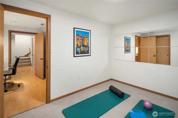 Exercise room or office.