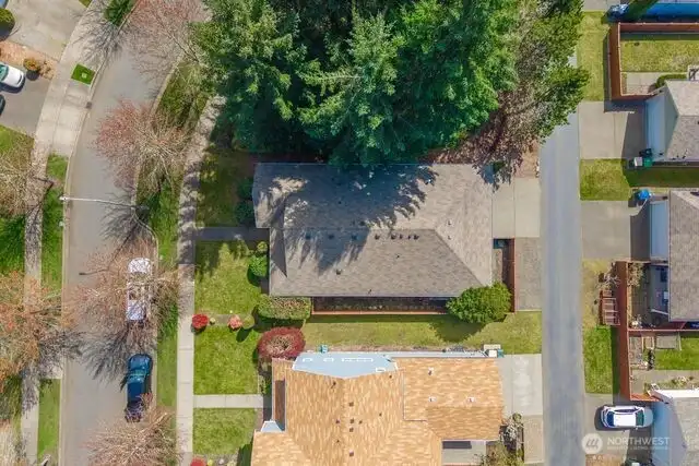 Land here and make this easy-lifestyle rambler your new home