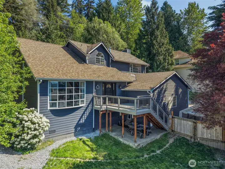 Lakeland Hills Neighborhood home with large lot.