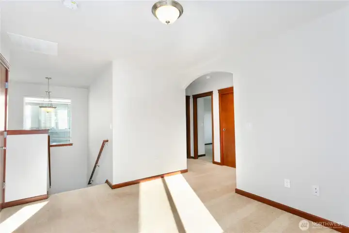 Bonus room upstairs for more entertaining space