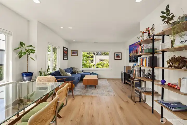 2-bedroom suite - lots of natural light 2-bedroom suite - lots of natural light