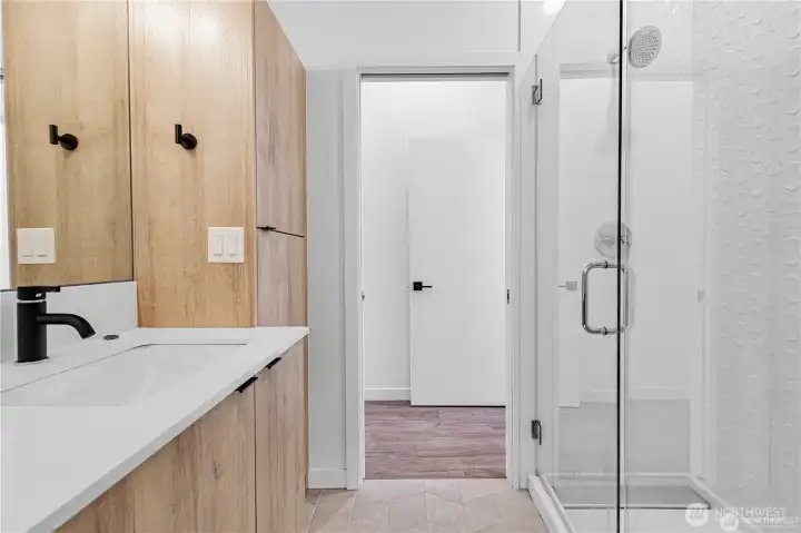 3rd level bath 3rd level bath