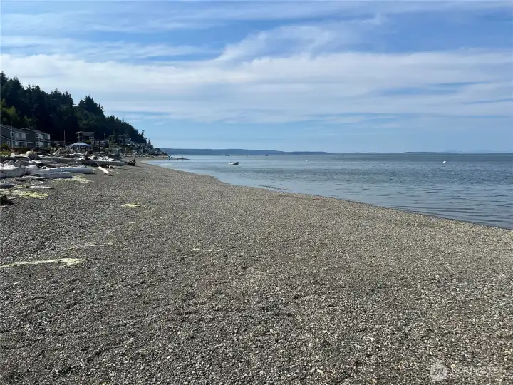 Tillicum Beach - Private Beach for residents & guests Tillicum Beach - Private Beach for residents & guests