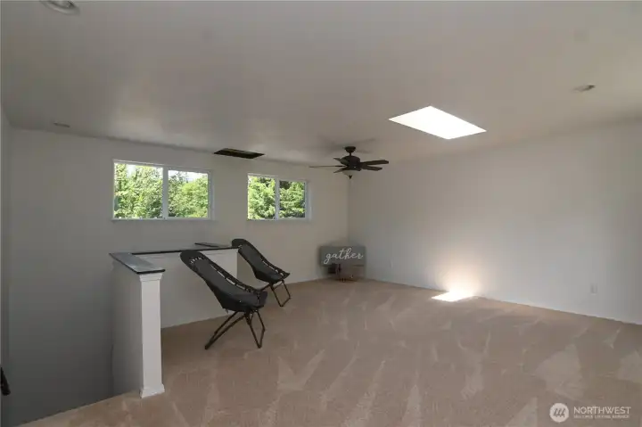 Enjoy the versatility of this spacious room ~ ideal for entertainment, media room, or additional living space. Enjoy the versatility of this spacious room ~ ideal for entertainment, media room, or additional living space.
