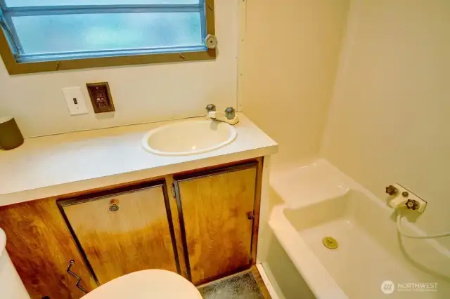 Full bathroom!