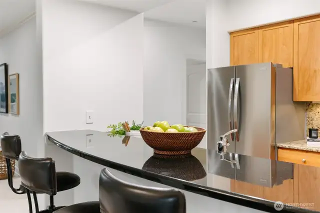 Eat-in bar for convenience and entertaining.