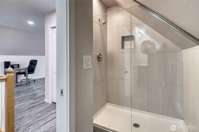 Bonus room