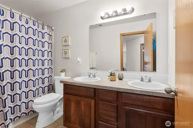 Upstairs full bath with double sinks