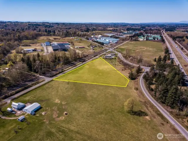 Looking north, I-5 exit 266, Route 548