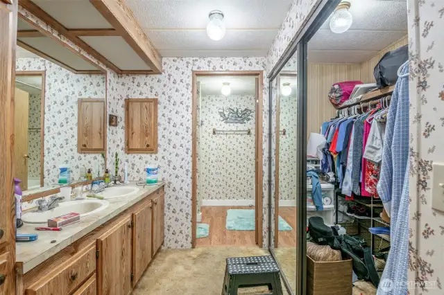 Primary Bath and Closet