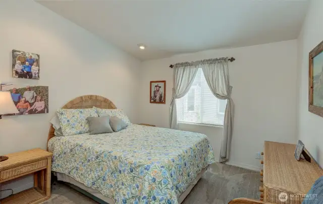 2nd Guest Bedroom large enough to accommodate all of your furnishings!