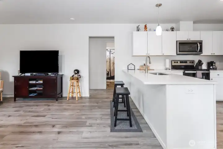 Kitchen Eating Space
