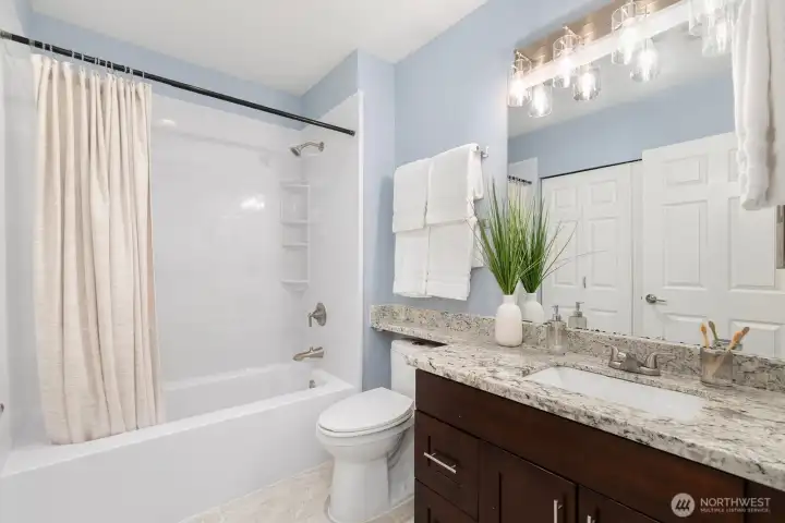 Beautifully Remodeled Bathroom with Washer And Dryer!