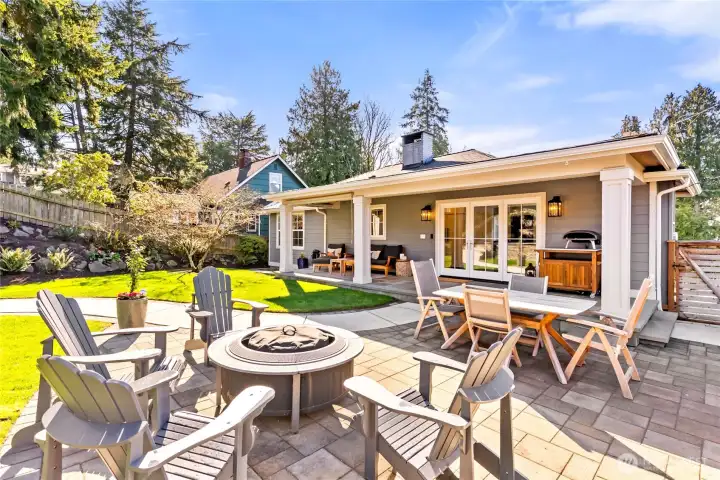What a yard to entertain in, or sit and smell the sea air and just relax. All  new gas firepit, patio, and a large 300' sq ft porch with built-in celing heaters. Cedar lined ceiling. Flooring real blue stone floors.