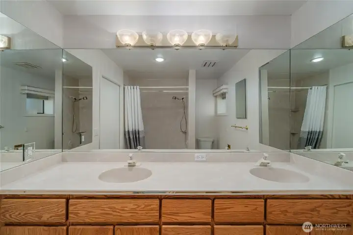 Primary walk in bath