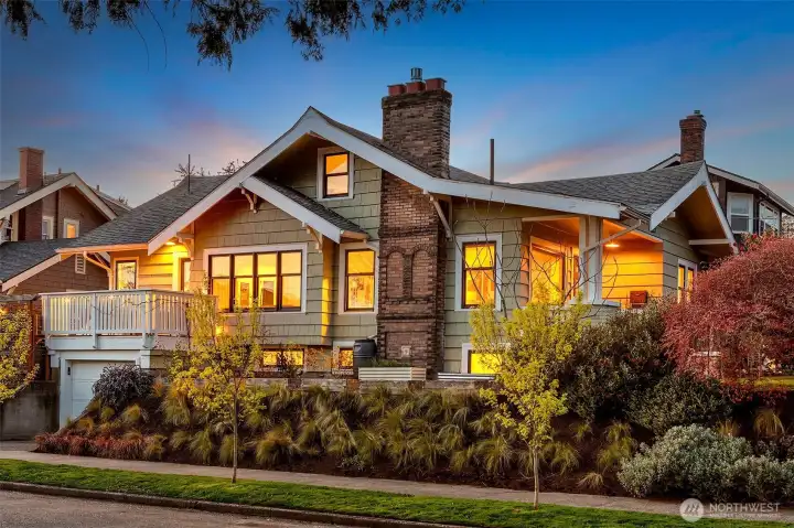 Welcome home to this wonderful craftsman bungalow in the heart of Wallingford!