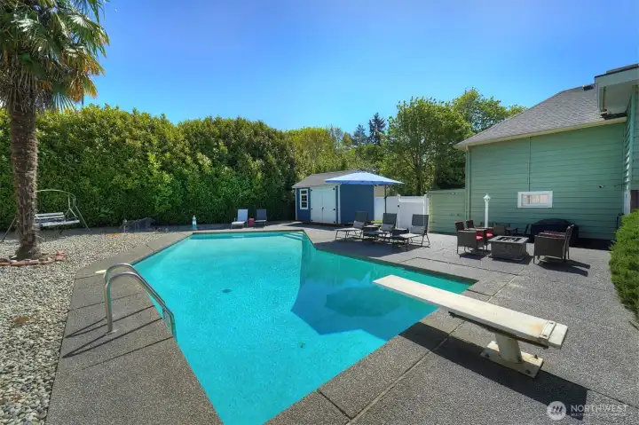Step outside into your tropical oasis.